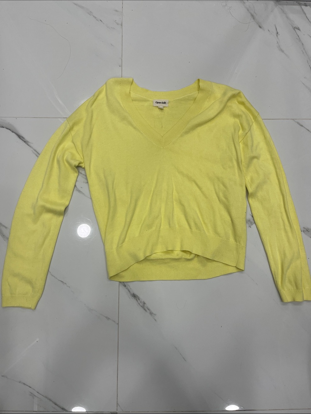 Open Edit Women's Yellow V-Neck Sweater